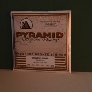 Pyramid Saiten Phosphor Bronze semi light